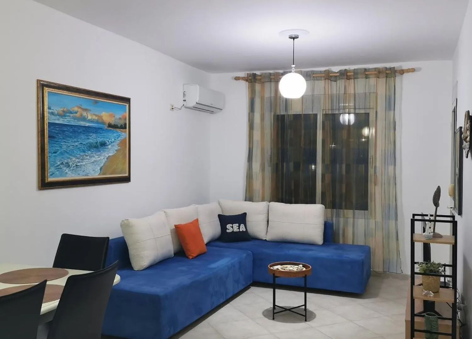 Luna Mare Apt Durrës 0*,  Albanië